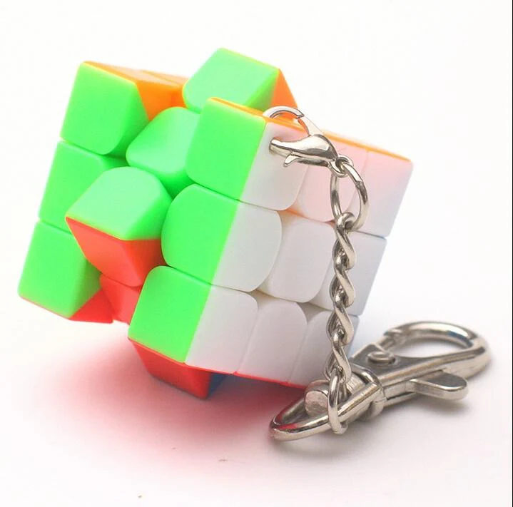 Moyu Meilong Llavero 3x3 35 mm Colored 1 Moyu Meilong Llavero 3x3 35 mm Colored